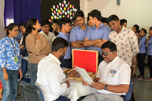 hillside-pharmacy-college-eye-camp
